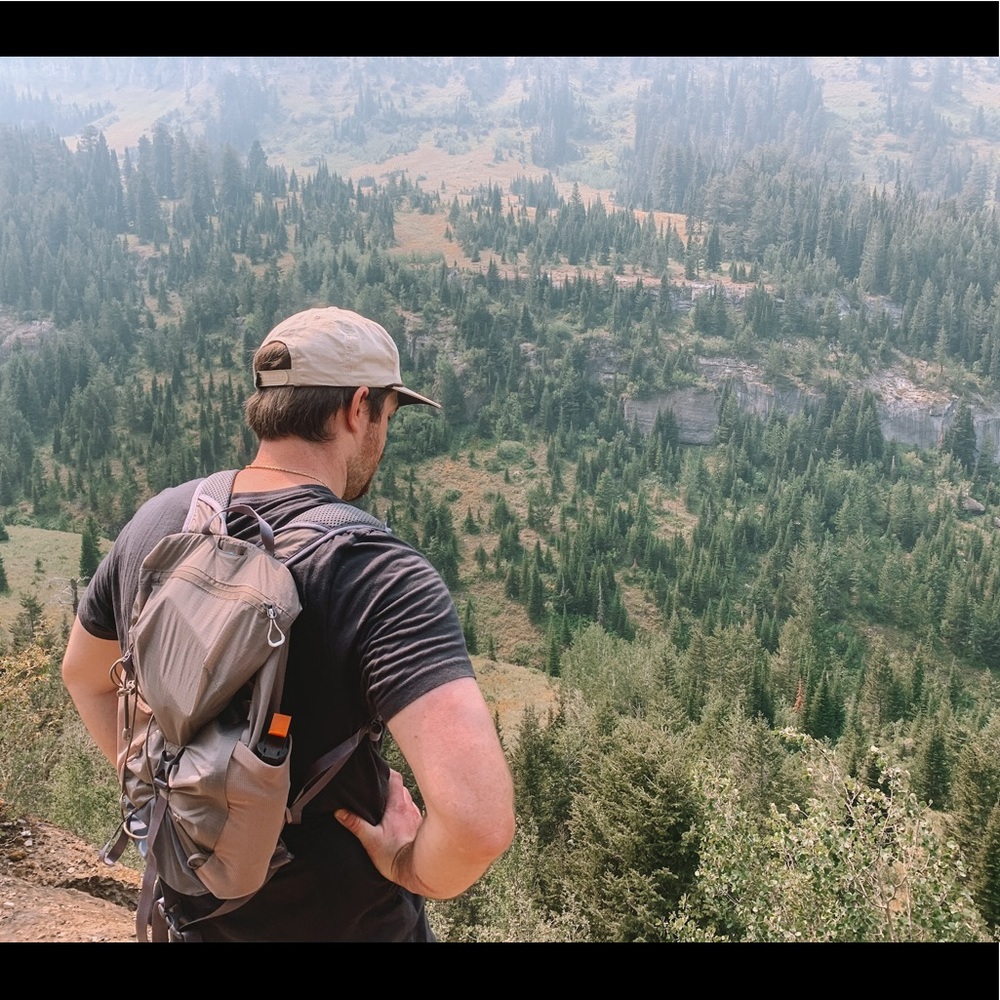 Meet your Posher, Grayson